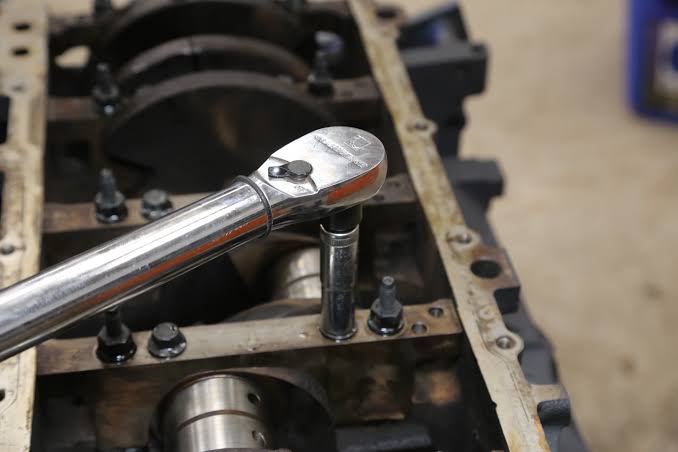 Torque wrenches and industrial fastening tools for sale in Pune